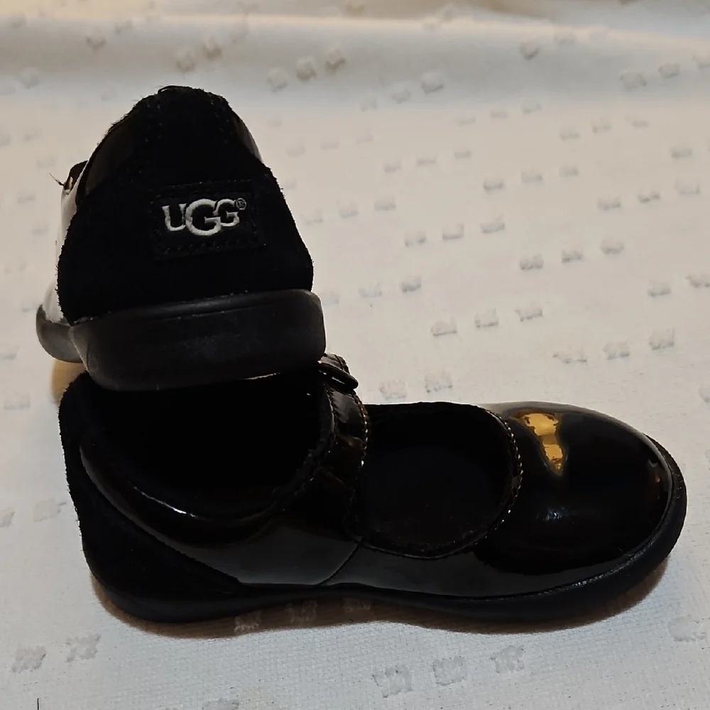 UGG Shiny Black Kids Dress Shoes
